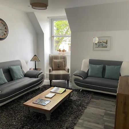 The Holiday Hoose Kinghorn Bagian luar foto
