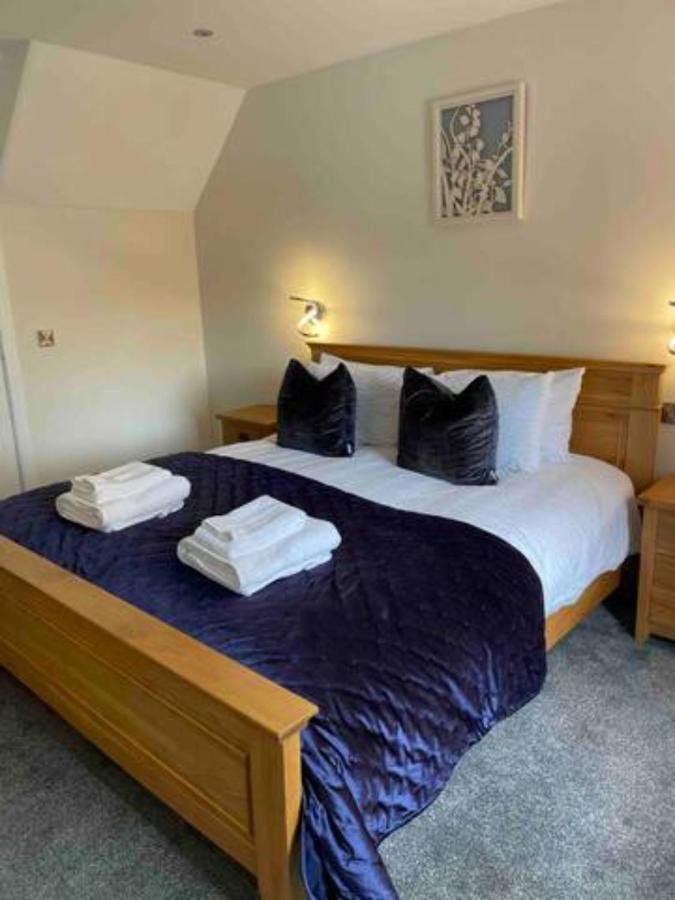 The Holiday Hoose Kinghorn Bagian luar foto