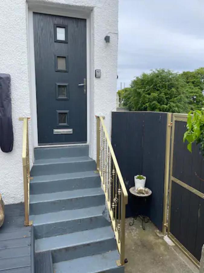 The Holiday Hoose Kinghorn Bagian luar foto