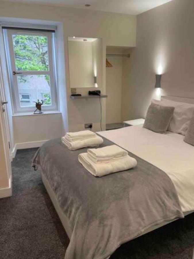 The Holiday Hoose Kinghorn Bagian luar foto