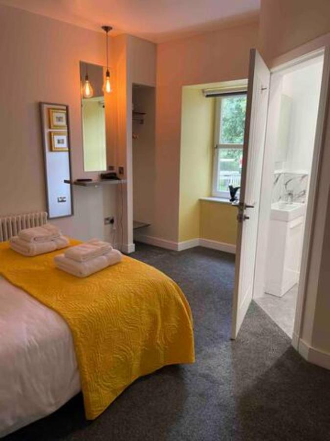 The Holiday Hoose Kinghorn Bagian luar foto